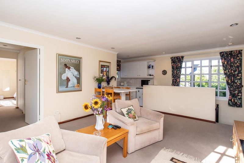 4 Bedroom Property for Sale in Constantia Western Cape
